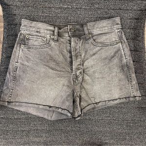 Gap Cheeky Short High Rise -size 8/29